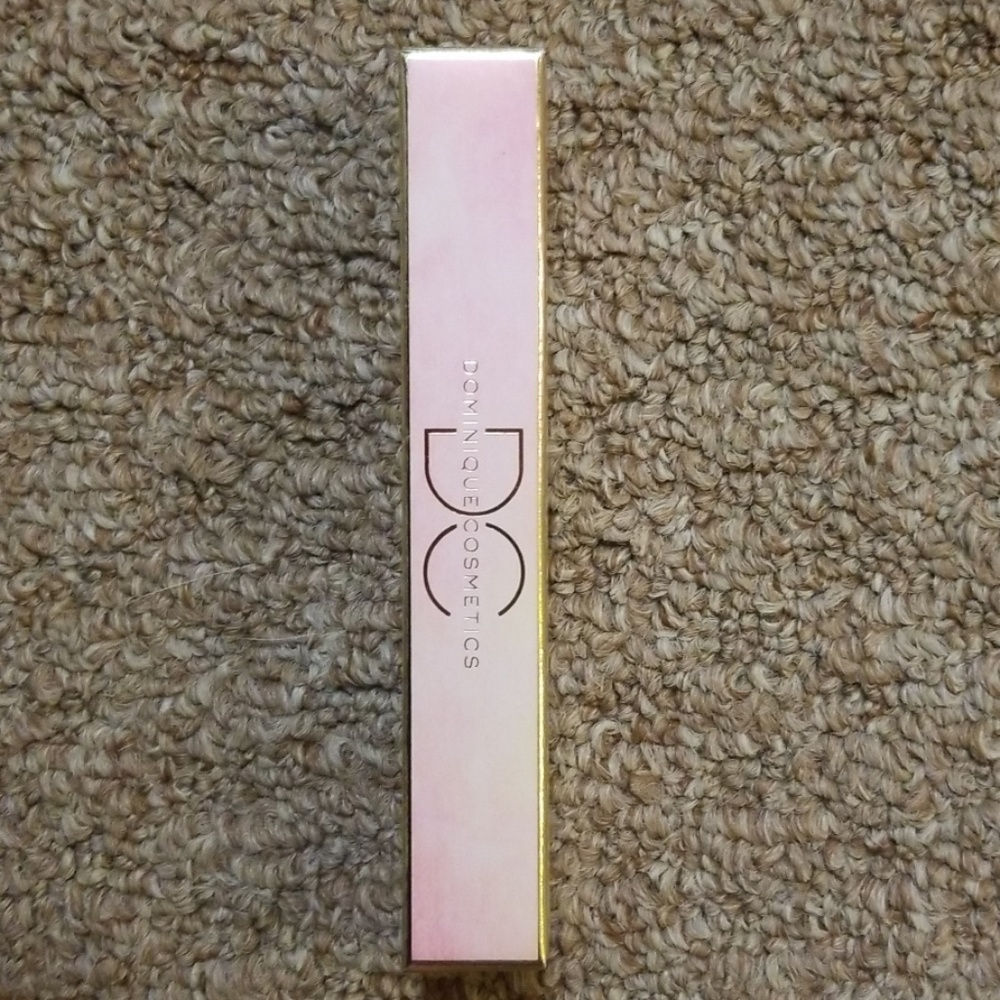 Domonique cosmetics peach tea lip gloss